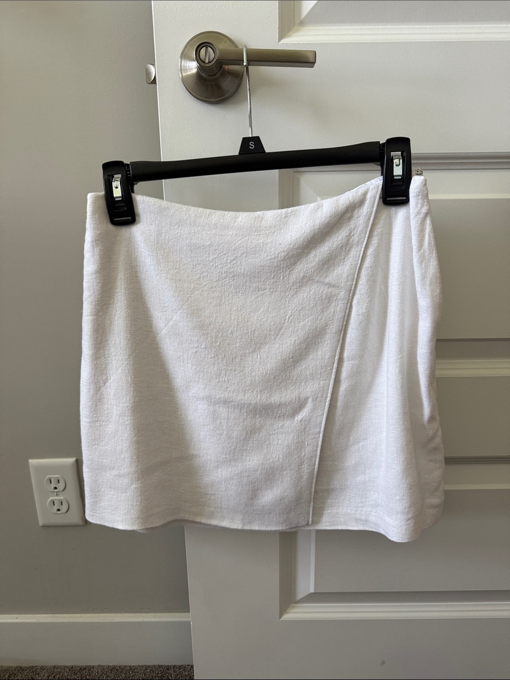 Abercrombie White Women's Mini Skort Linen - Classic Wrap Style
